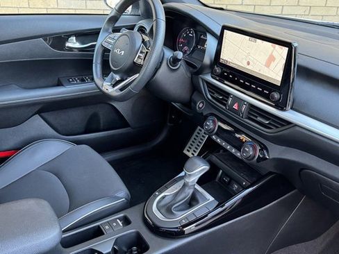 Used 2023 Kia Forte GT-Line w/ GT-Line Premium Package image 10