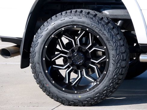 Used 2020 RAM 2500 Laramie image 18