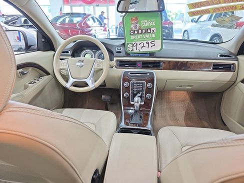 Used 2013 Volvo XC70 3.2 AWD/4WD image 11