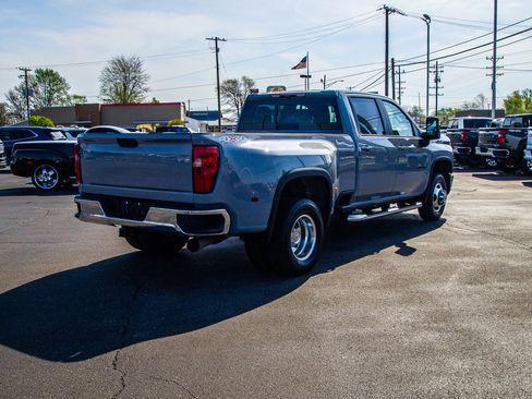 Used 2024 Chevrolet Silverado 3500 LT w/ Safety Package AWD/4WD image 7