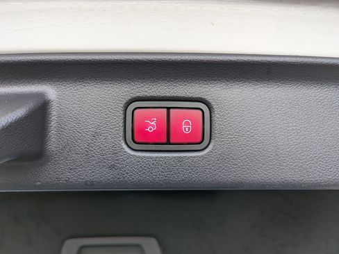 Used 2021 Mercedes-Benz S 580 4MATIC Sedan w/ AMG Line image 50