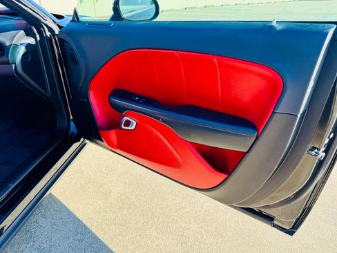 Used 2016 Dodge Challenger R/T Plus image 35