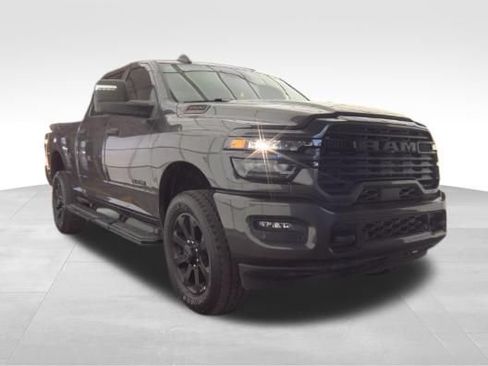 Used 2025 RAM 2500 Big Horn AWD/4WD image 2