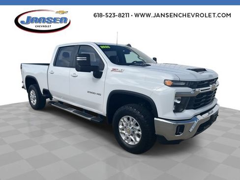 Used 2025 Chevrolet Silverado 2500 LT AWD/4WD image 1