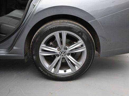 Used 2023 Volkswagen Jetta SE image 7