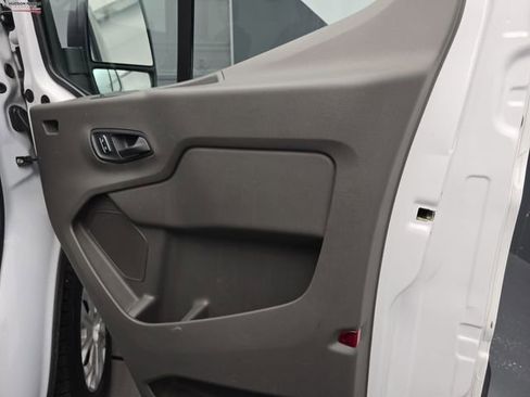 Used 2023 Ford Transit 350 XLT image 40