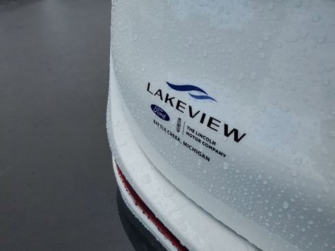 Used 2024 Lincoln Corsair Reserve w/ Equipment Group 201A image 26