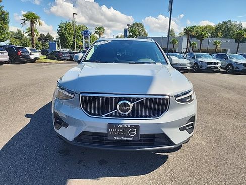 Certified 2024 Volvo XC40 B5 Ultimate w/ Protection Package Premier AWD/4WD image 7