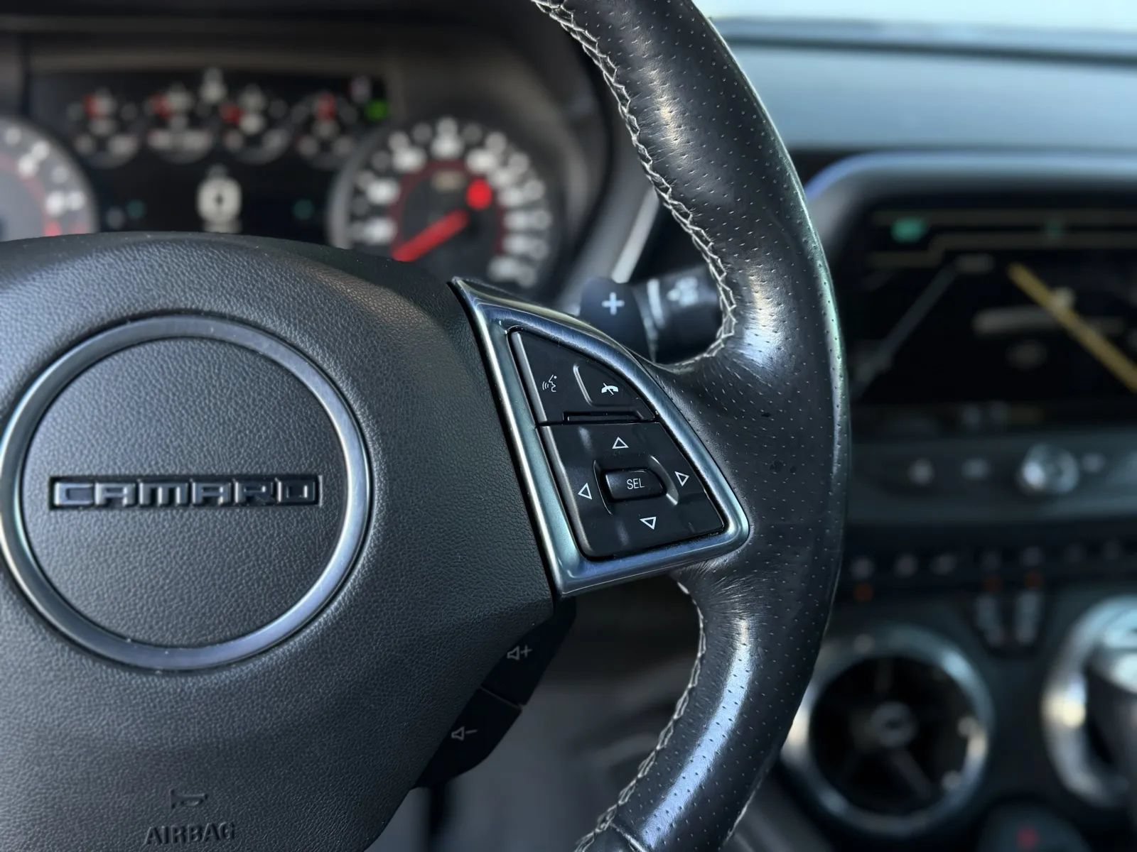 Used 2017 Chevrolet Camaro SS RWD image 24