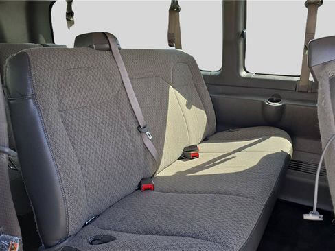 Used 2025 Chevrolet Express 3500 LT w/ LT Preferred Equipment Group RWD image 14