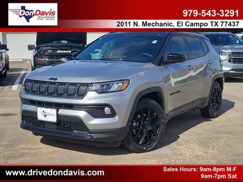 Used 2022 Jeep Compass Latitude w/ Convenience Group FWD image 1