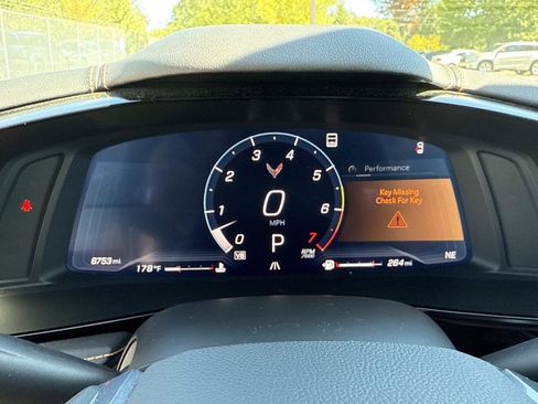 Used 2021 Chevrolet Corvette Stingray Preferred Conv w/ Z51 Performance Package image 24