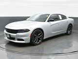 Used 2020 Dodge Charger SXT image 2