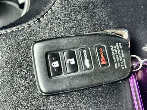 Used 2023 Lexus IS 350 F Sport RWD image 21