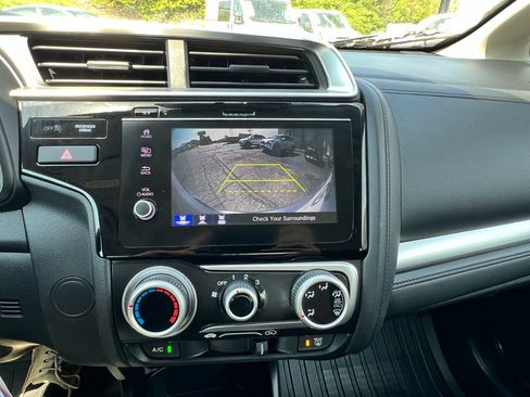 Used 2018 Honda Fit Sport image 27