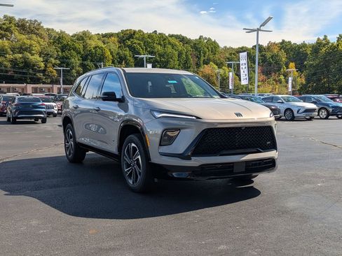 New 2026 Buick Enclave Sport Touring w/ Power Package image 3