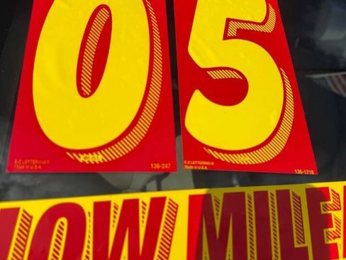 Used 2005 Kia Sorento LX image 8