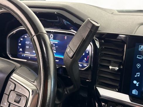 Used 2024 Chevrolet Silverado 2500 LT image 17