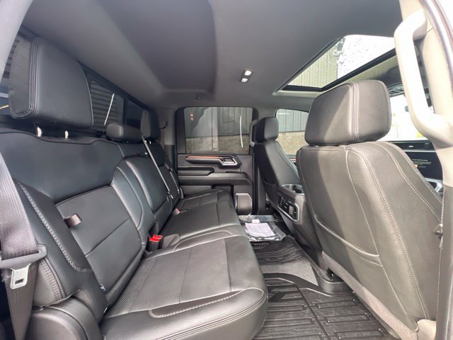 Used 2024 GMC Sierra 2500 Denali w/ Denali Reserve Package AWD/4WD image 14