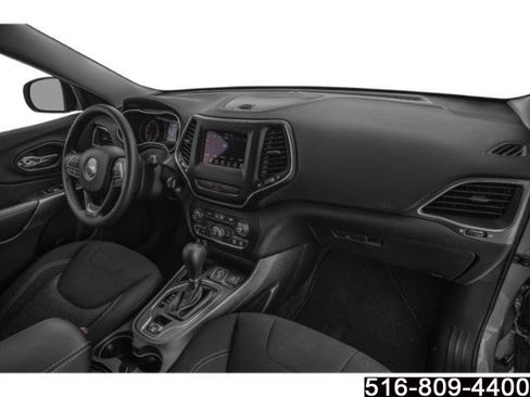 Used 2019 Jeep Cherokee Limited AWD/4WD image 20