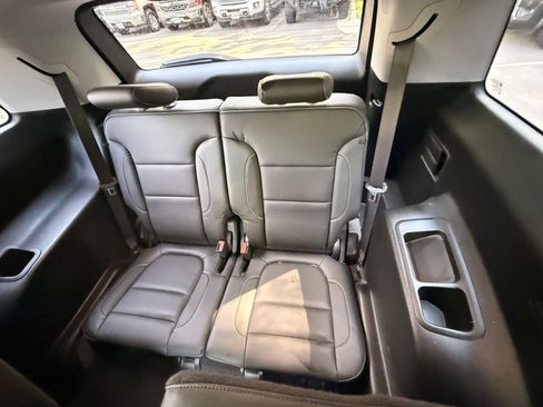 Used 2017 GMC Acadia SLT AWD/4WD image 33