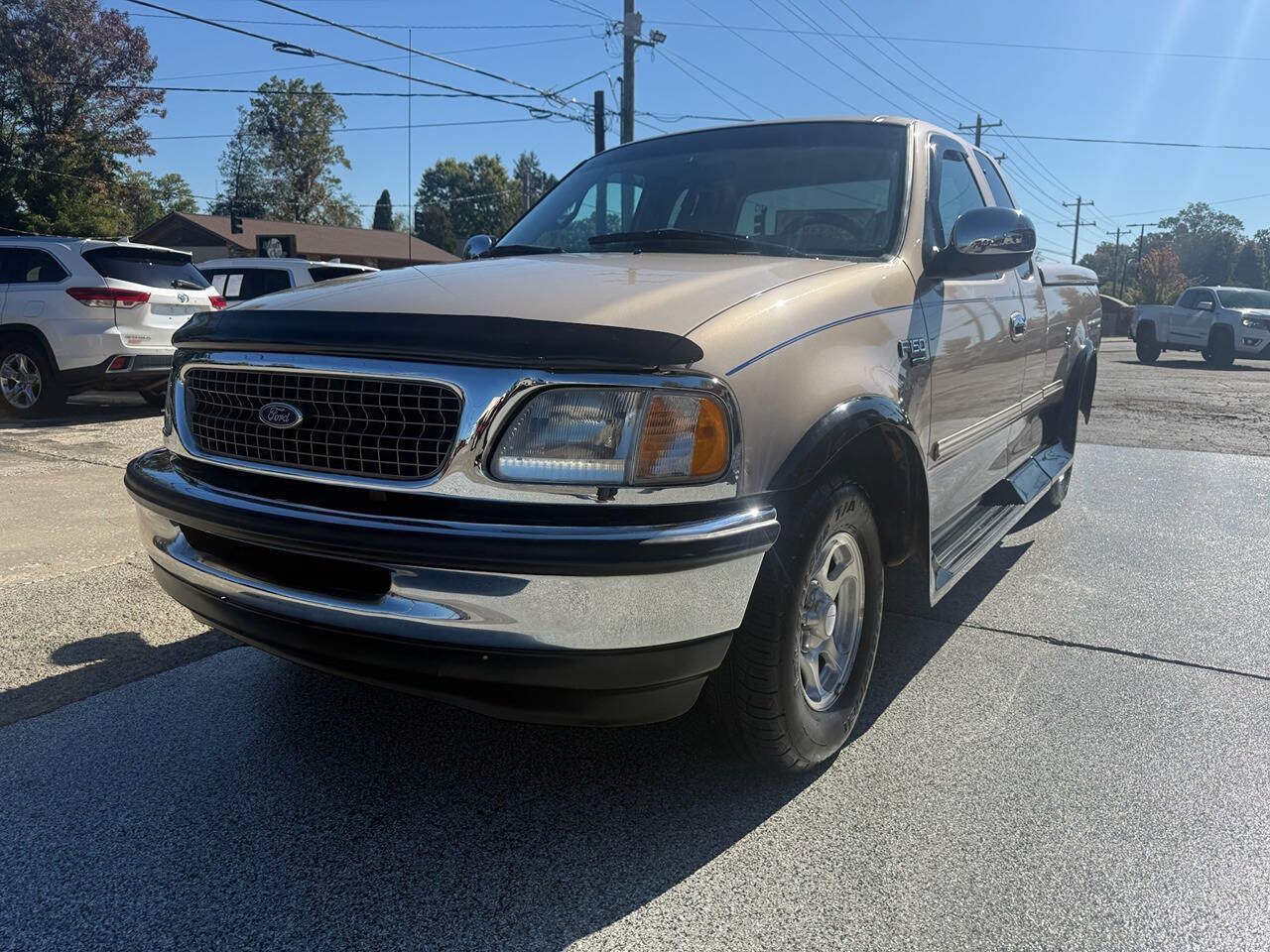 Used 1998 Ford F150 Lariat RWD image 12
