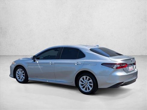 Used 2023 Toyota Camry LE FWD image 8