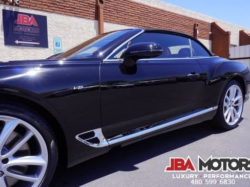 Used 2022 Bentley Continental GT image 17