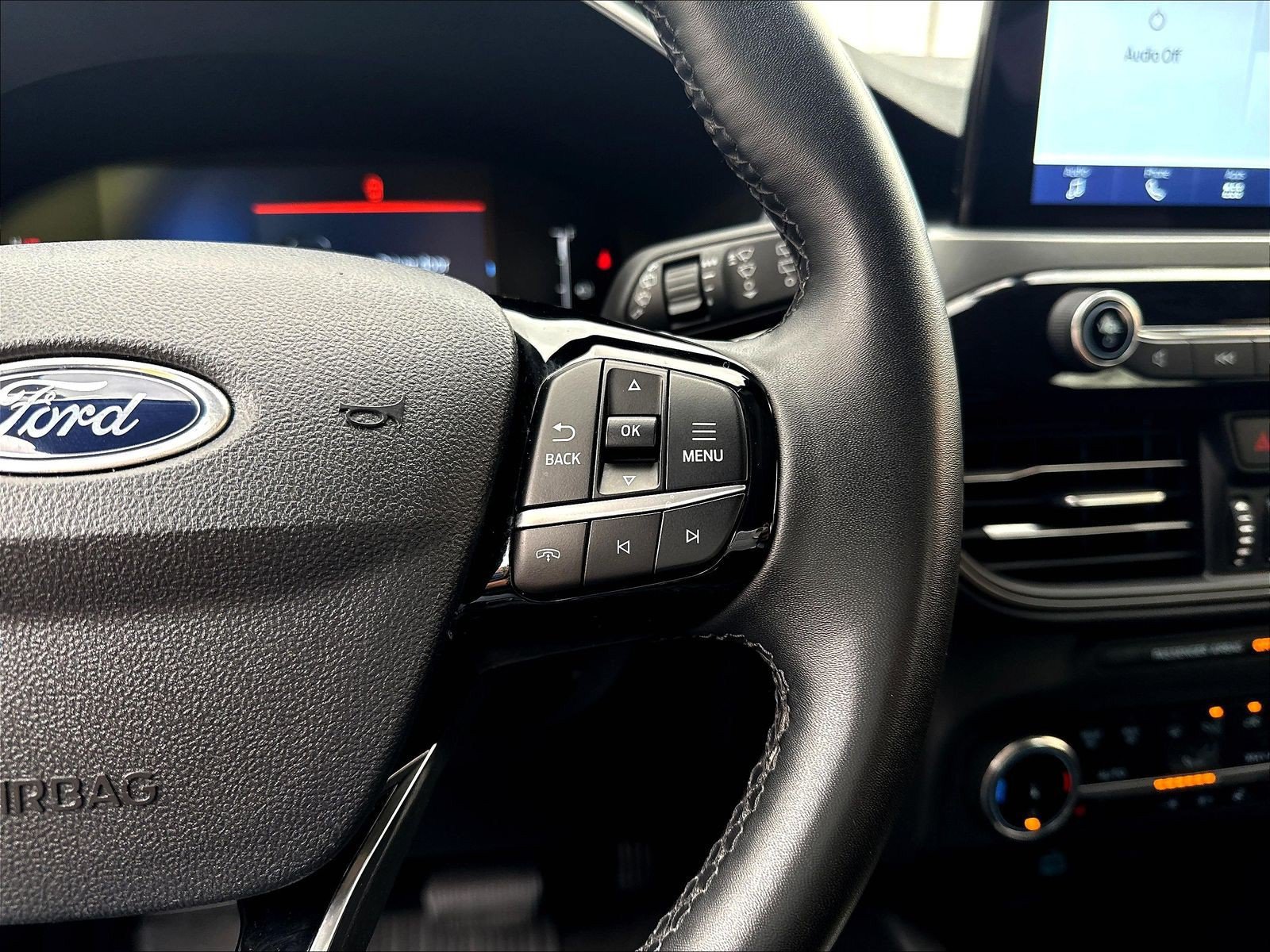 Used 2023 Ford Escape Active AWD/4WD image 14