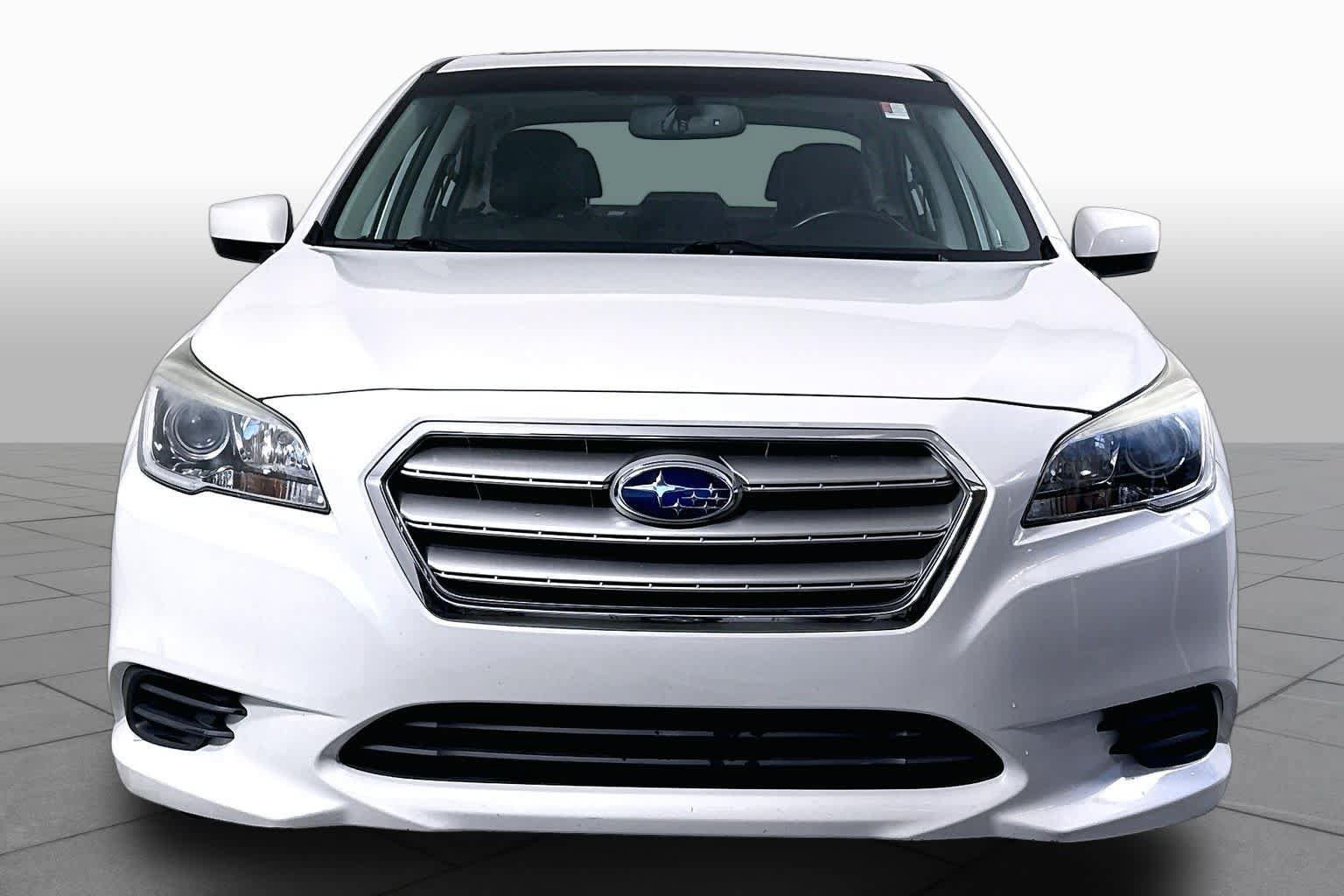 Used 2016 Subaru Legacy 2.5i Premium w/ Moonroof Package AWD/4WD image 3