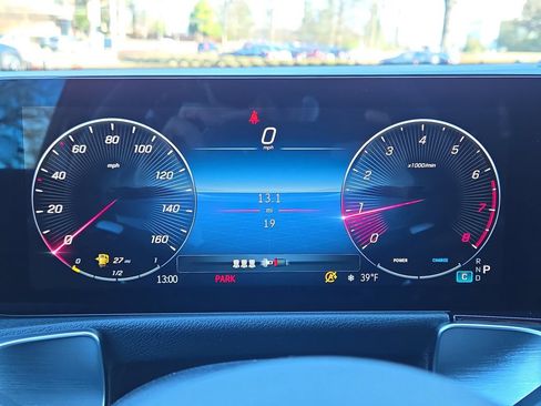Used 2026 Mercedes-Benz GLB 250 4MATIC image 22