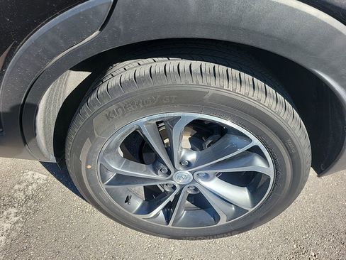 Used 2022 Buick Encore GX Select image 18