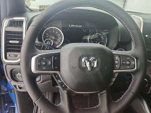 New 2026 RAM 1500 Big Horn AWD/4WD image 21