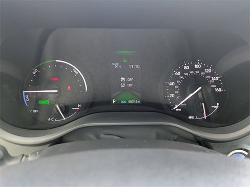 Used 2022 Toyota Sienna XSE image 33