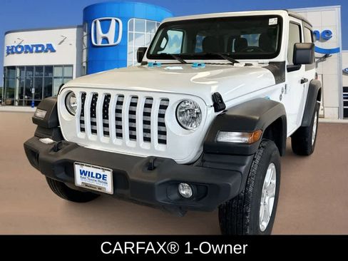 Used 2020 Jeep Wrangler Sport image 4
