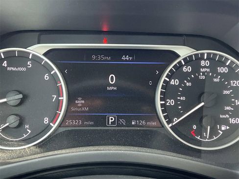 Used 2024 Nissan Sentra SV image 16