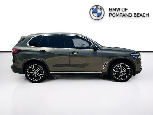 Used 2023 BMW X5 xDrive40i w/ Premium Package AWD/4WD image 8