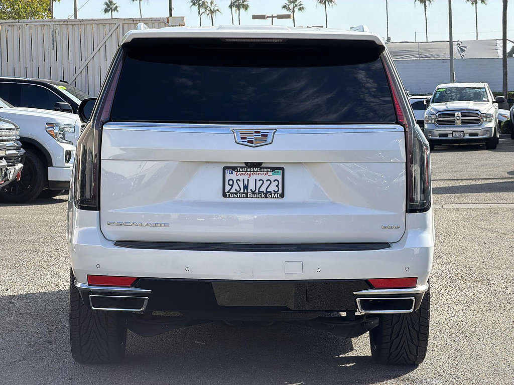 Used 2022 Cadillac Escalade Premium Luxury AWD/4WD image 43