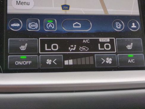 Used 2025 Subaru Outback Premium AWD/4WD image 19