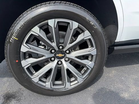 New 2026 Chevrolet Tahoe High Country AWD/4WD image 11