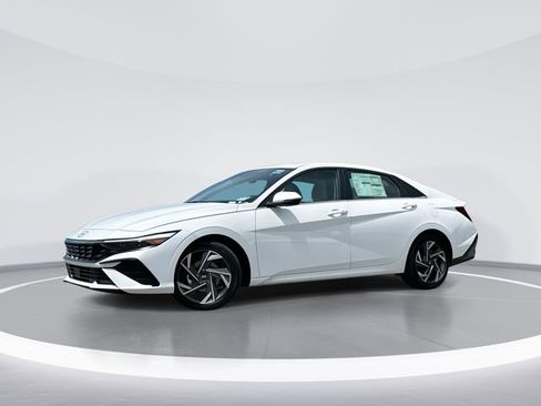 New 2026 Hyundai Elantra Limited FWD image 1