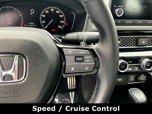 Used 2023 Honda Civic Sport image 11