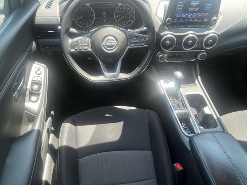 Used 2024 Nissan Sentra SV FWD image 11