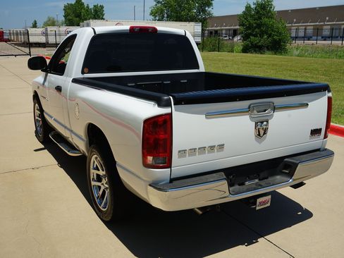 Used 2003 Dodge Ram 1500 Truck 2WD Regular Cab image 8