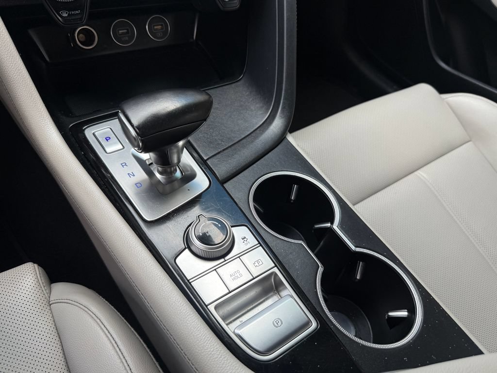 Used 2022 Genesis G70 2.0T RWD image 28