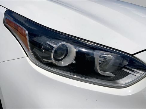 Used 2021 Kia Forte LXS FWD image 27