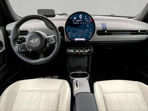 Used 2025 MINI Cooper S FWD image 7