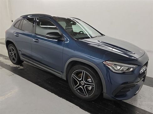 Used 2022 Mercedes-Benz GLA 250 4MATIC w/ AMG Line image 3
