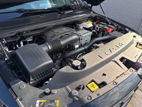 Used 2026 RAM 1500 Laramie w/ Night Edition AWD/4WD image 10