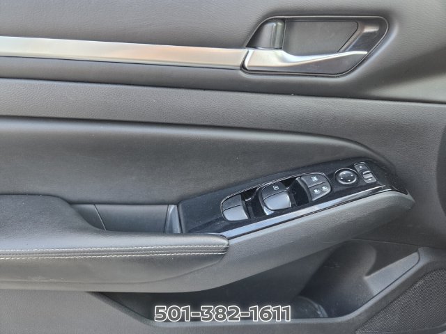 Used 2023 Nissan Altima 2.5 SV FWD image 31